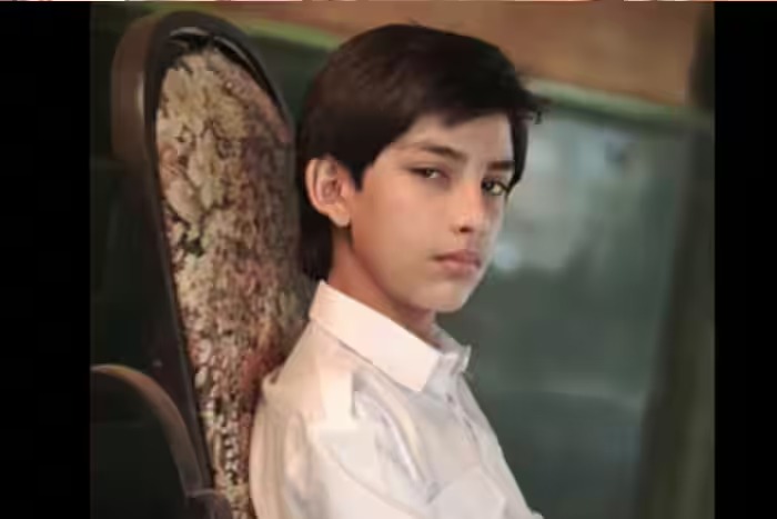 ধুরন্ধর-এর আগে নেটফ্লিক্সের 'সিঙ্গল পাপা' সিরিজে নেহা ধুপিয়ার ছেলের চরিত্রে অভিনয় করে প্রশংসা পেয়েছিলেন অজিঙ্ক্য। মাপা এবং আবেগঘন অভিনয় তাকে আলাদা করে চিনিয়ে দিয়েছে দর্শকদের কাছে।